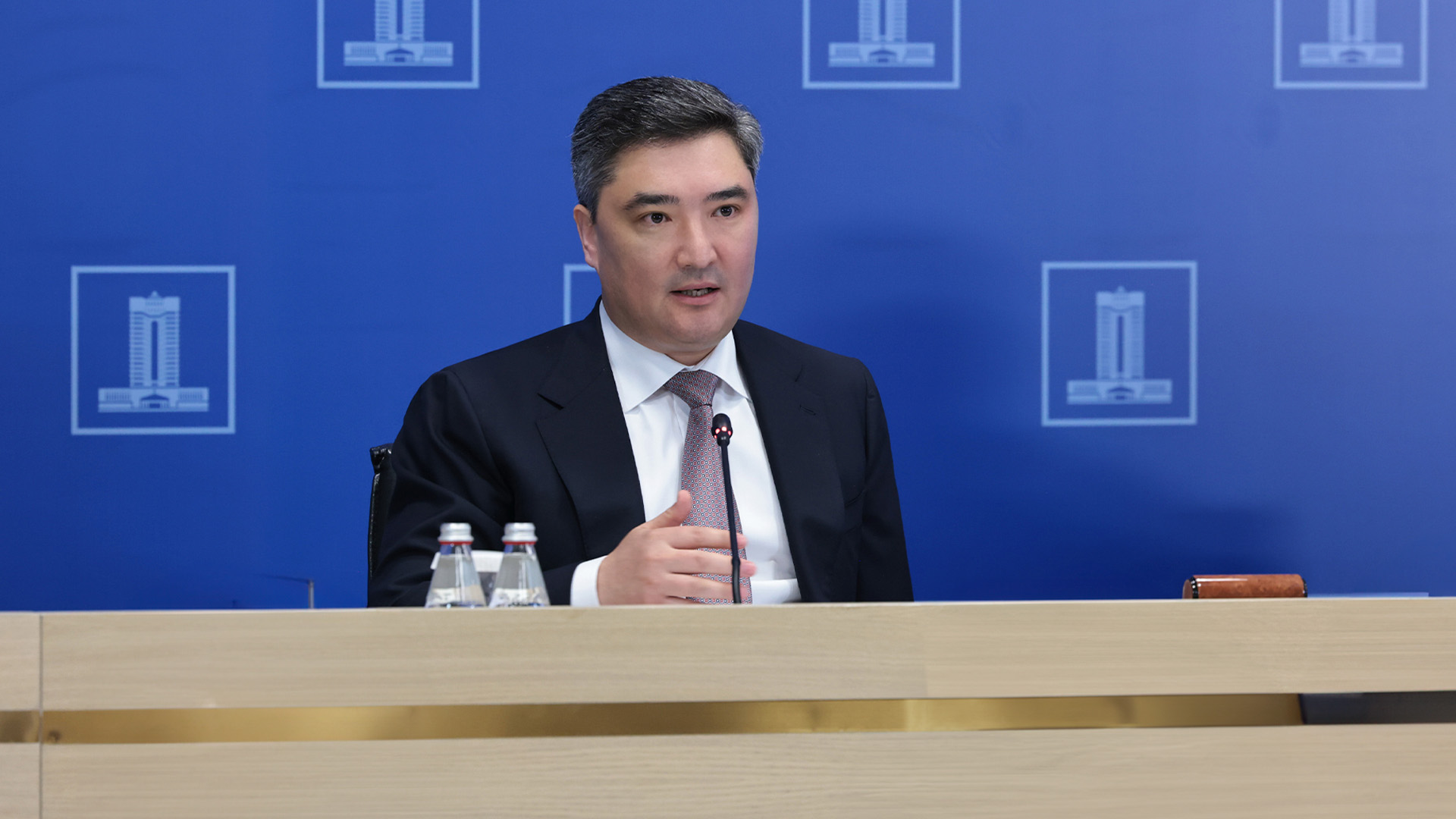 Премьер-министр и его замы рассказали, где отдыхают в Казахстане